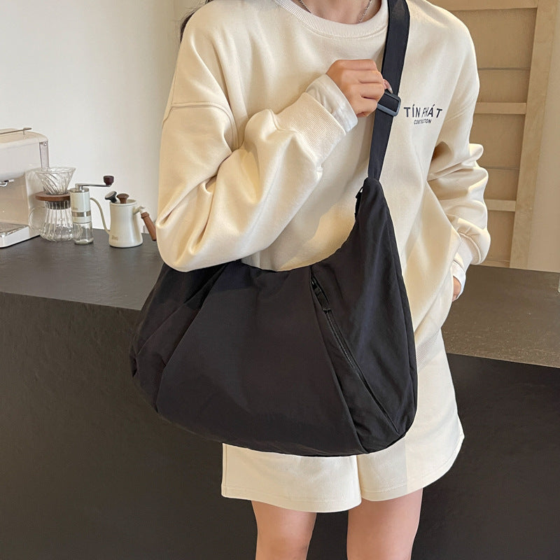 Pleated Messenger Bag Large Capacity Artistic Simple Fashion - YAXSO