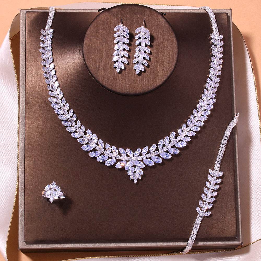 High-end Simple Zircon Necklace Suit - YAXSO