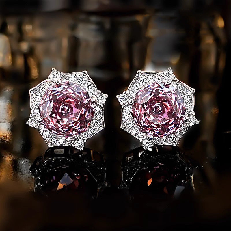 Flower Ring with High Carbon Diamond and Stud Earrings