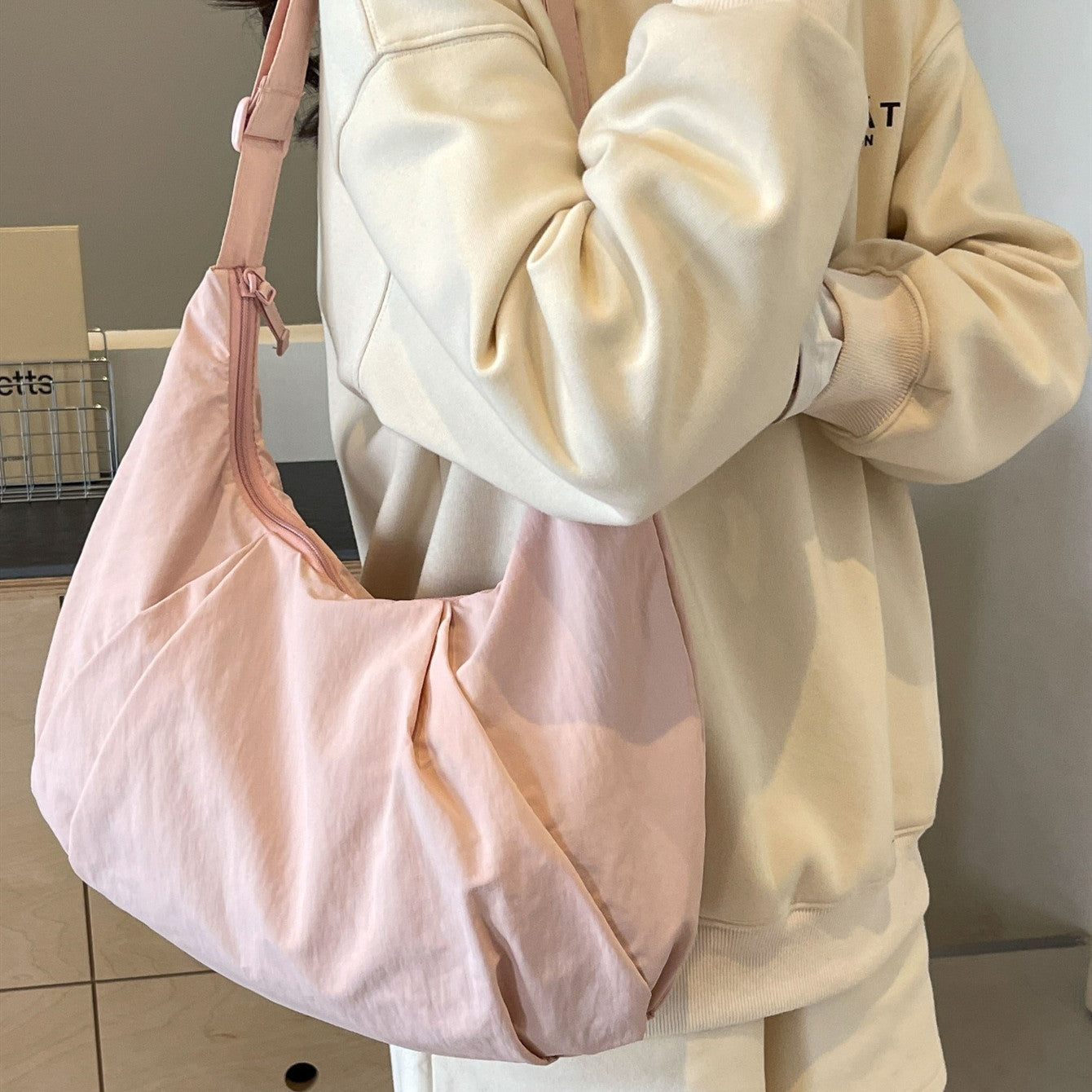 Pleated Messenger Bag Large Capacity Artistic Simple Fashion - YAXSO