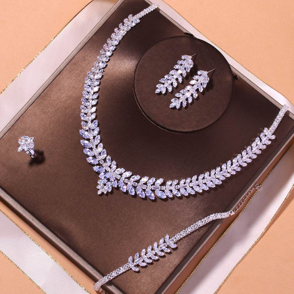 High-end Simple Zircon Necklace Suit - YAXSO