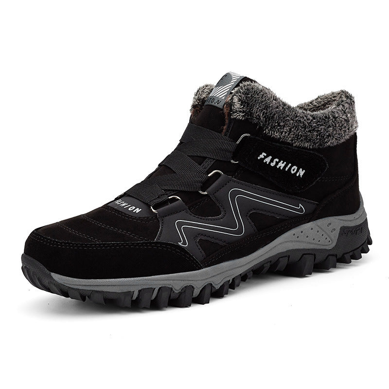 Mid-cut casual sports shoes with thick sole, black high-top with fuzzy collar lining.