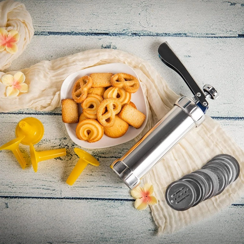 Cookie Press Gun & Icing Set – Alloy Maker with 20 Discs & 4 Pastry Tips