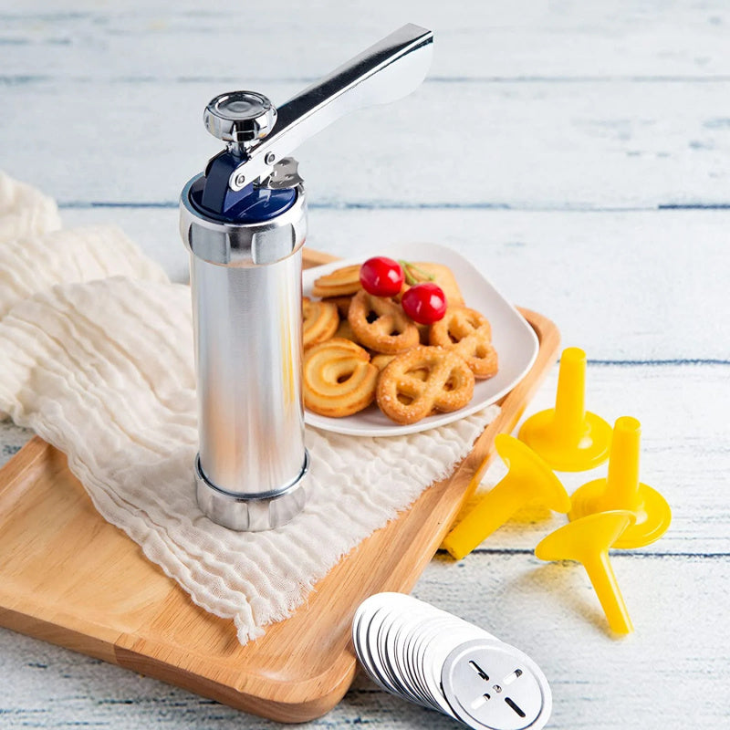 Cookie Press Gun & Icing Set – Alloy Maker with 20 Discs & 4 Pastry Tips