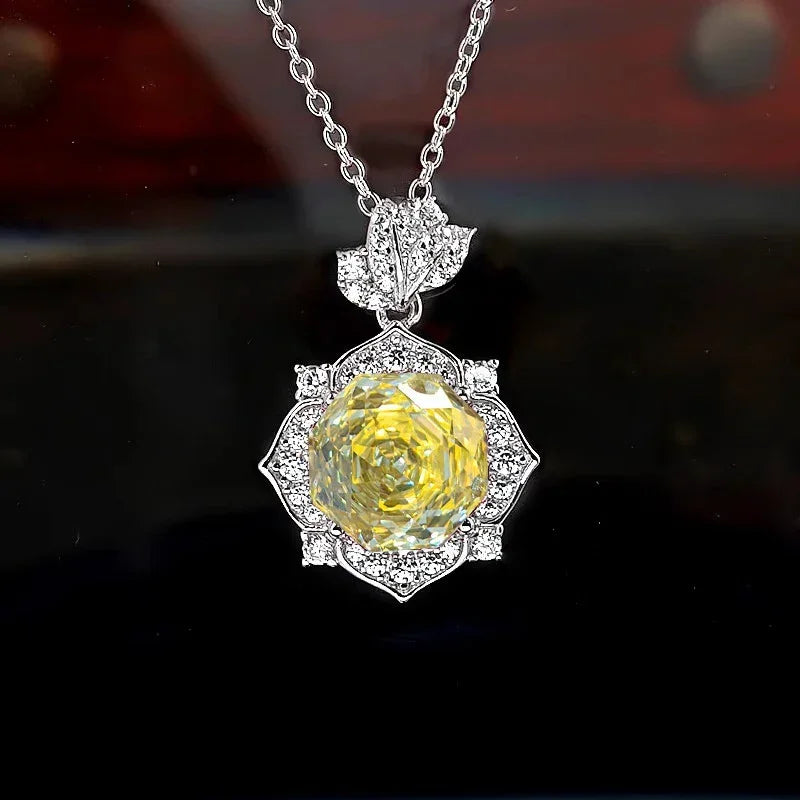 Flower Ring with High Carbon Diamond and Stud Earrings - YAXSO