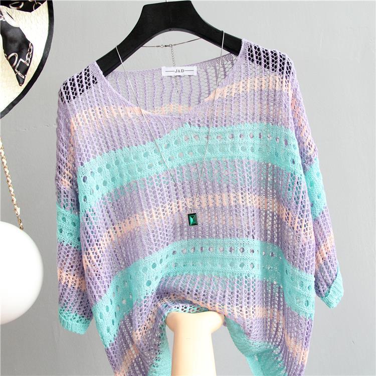 Women’s Striped Lightweight Sweater – Loose Fit