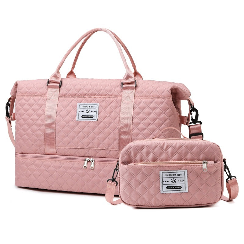 Light pink quilted travel bag with shoulder strap and matching crossbody pouch