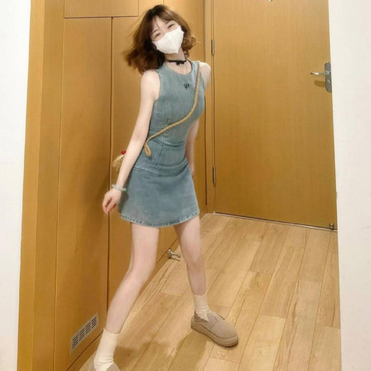 Retro Embroidered Denim Dress – Women’s